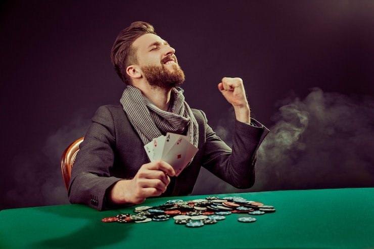 h5.hiwin mobile app interface showing sportsbook and live-dealer game categories